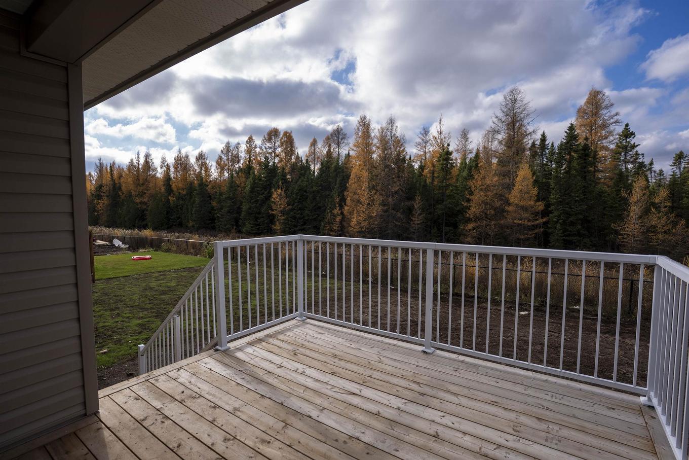 205 Bruin Crescent, Thunder Bay, ON - Outdoor With Deck Patio Veranda With Exterior