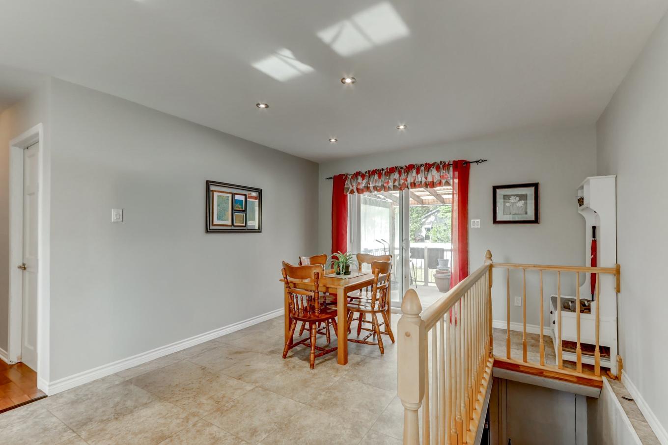 Salle à manger - 17 Carré Rémi, Blainville, QC - Indoor