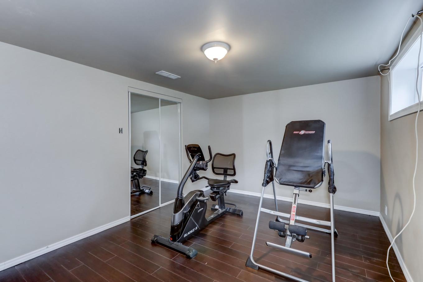 Chambre à coucher - 17 Carré Rémi, Blainville, QC - Indoor Photo Showing Gym Room