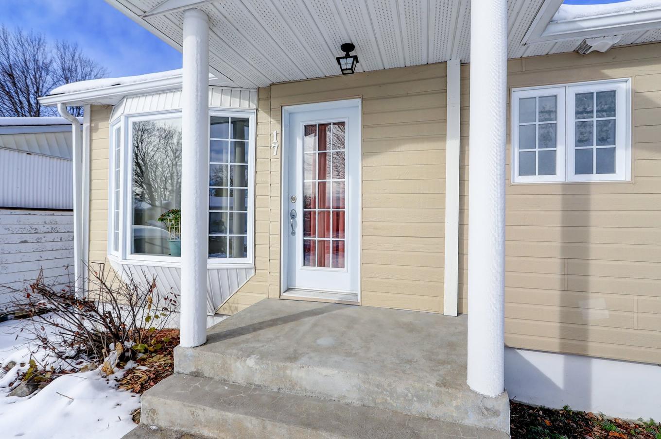 Extérieur - 17 Carré Rémi, Blainville, QC - Outdoor With Exterior