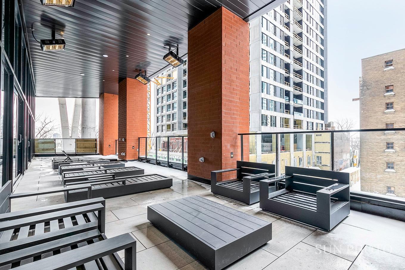 Exterior - 1911-1020 Rue De La Montagne, Montréal (Ville-Marie), QC - Outdoor With Exterior