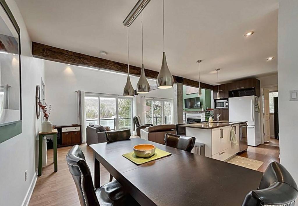 Dining room - 2705 Route 323 N., Amherst, QC - Indoor Photo Showing Dining Room