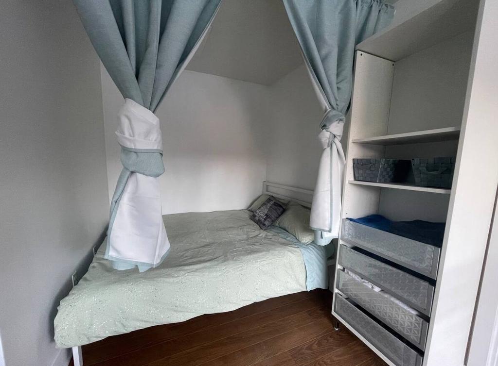 Den - 2705 Route 323 N., Amherst, QC - Indoor Photo Showing Bedroom