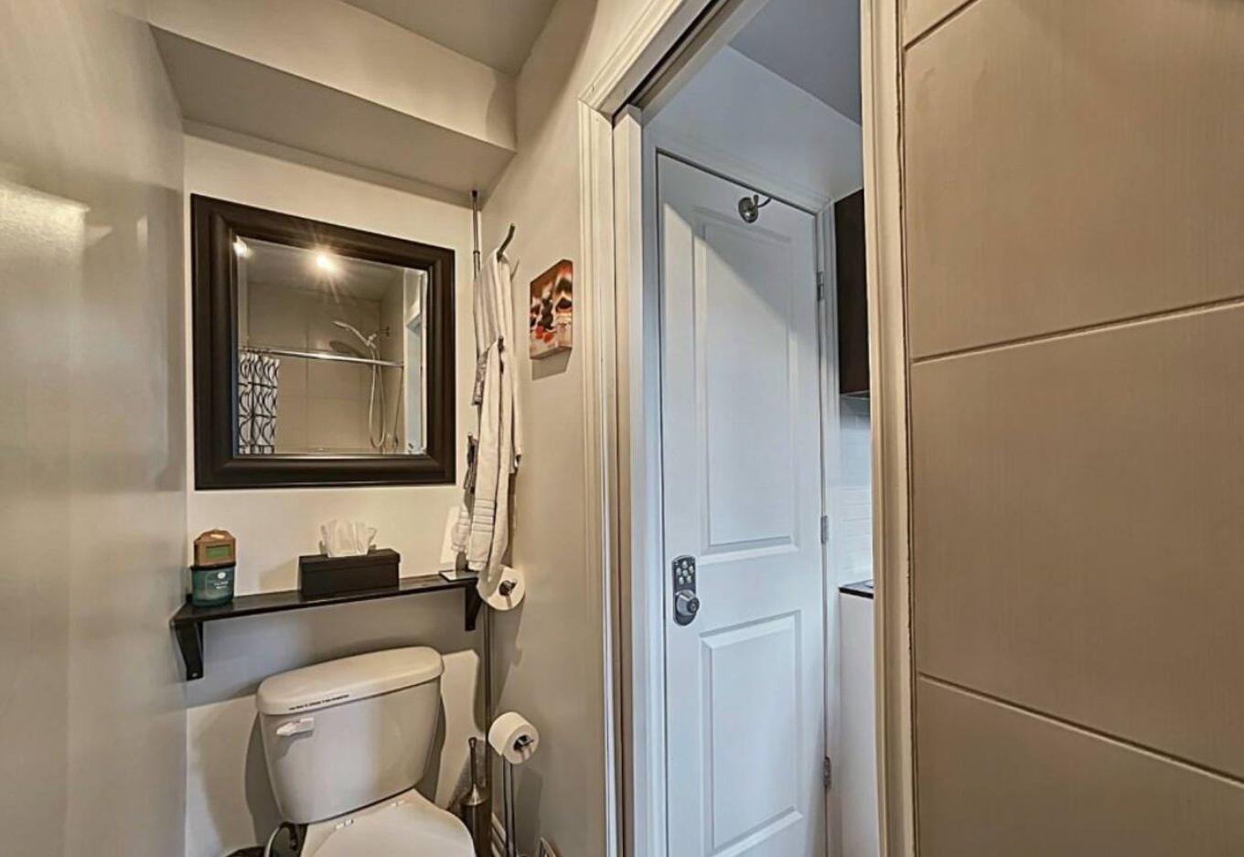 Powder room - 2705 Route 323 N., Amherst, QC - Indoor Photo Showing Bathroom