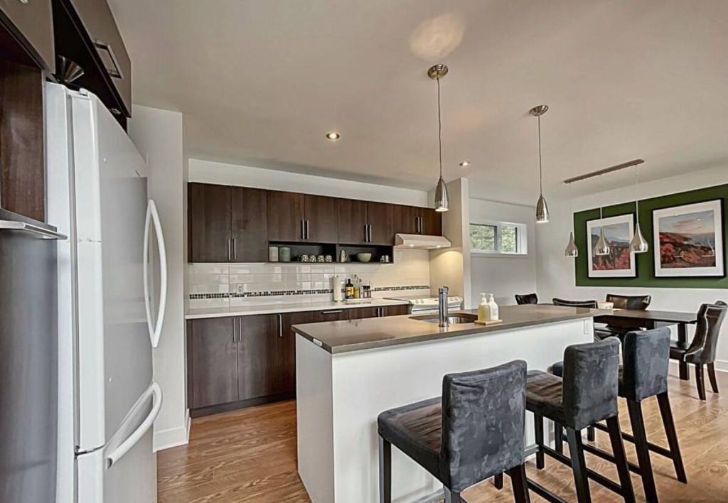 Kitchen - 2705 Route 323 N., Amherst, QC - Indoor Photo Showing Kitchen With Upgraded Kitchen