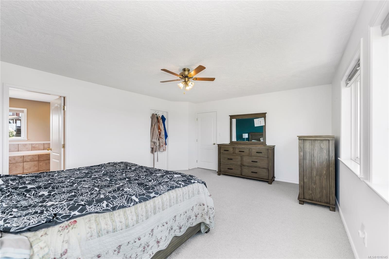 517 Louise Rd, Ladysmith, BC