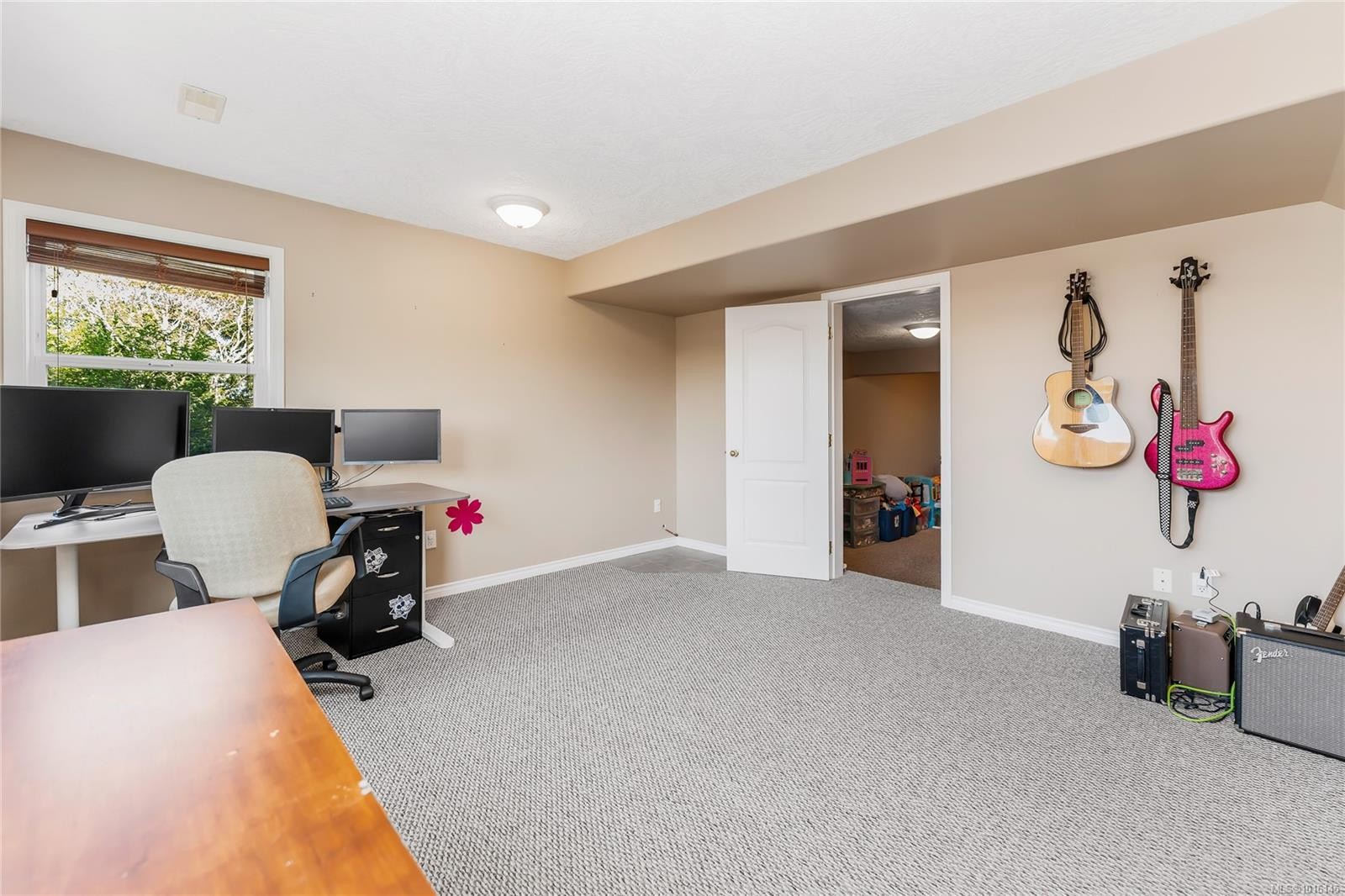 517 Louise Rd, Ladysmith, BC