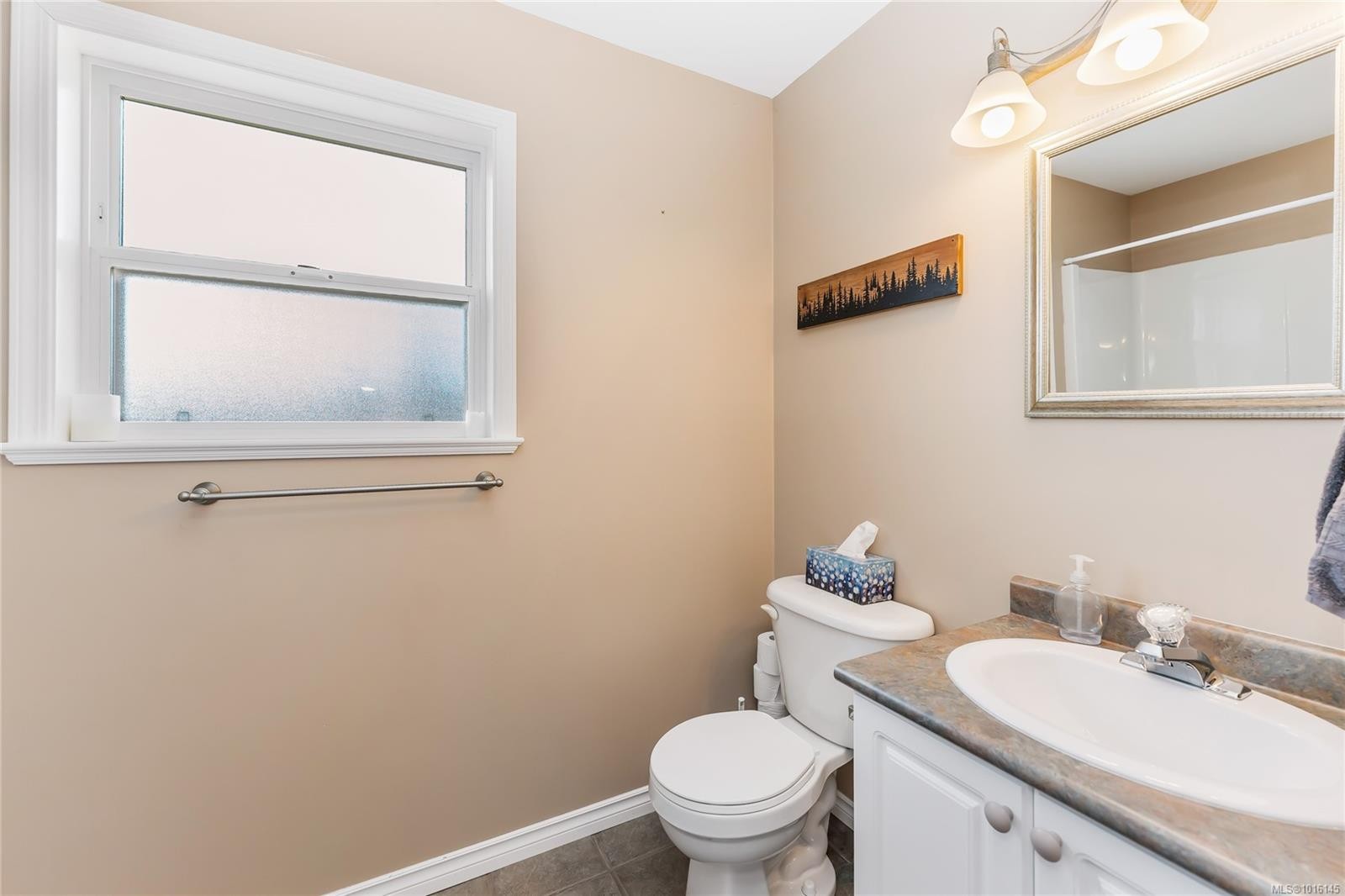 517 Louise Rd, Ladysmith, BC