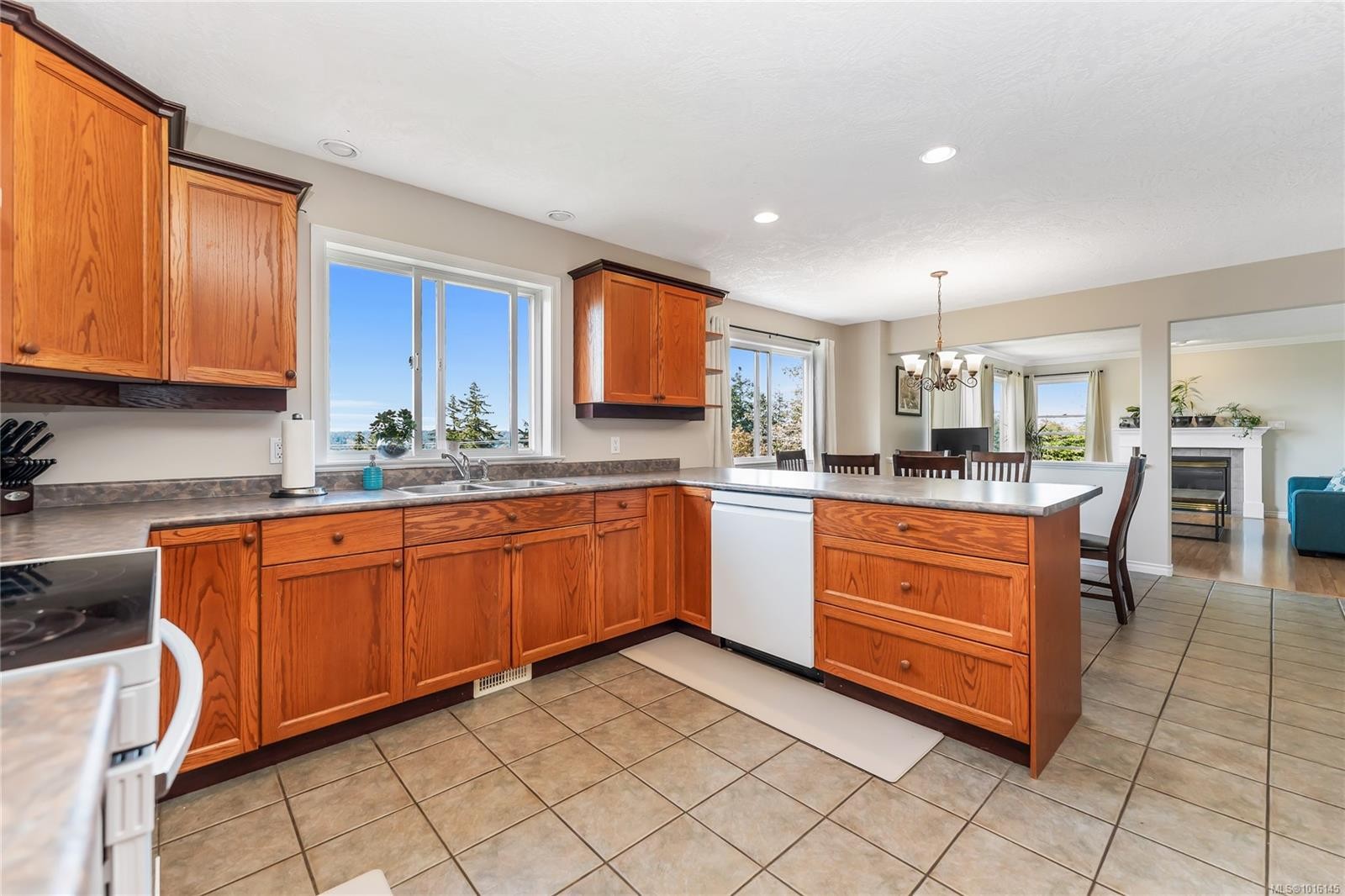 517 Louise Rd, Ladysmith, BC