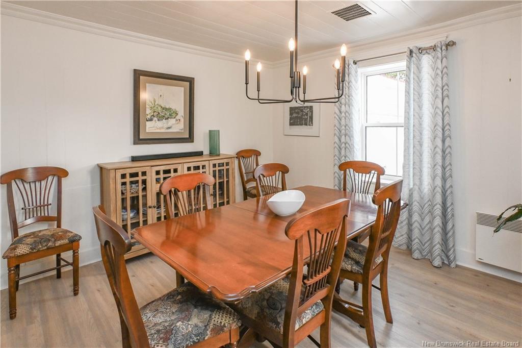 309 Saint-Pierre O Blvd, Caraquet, NB