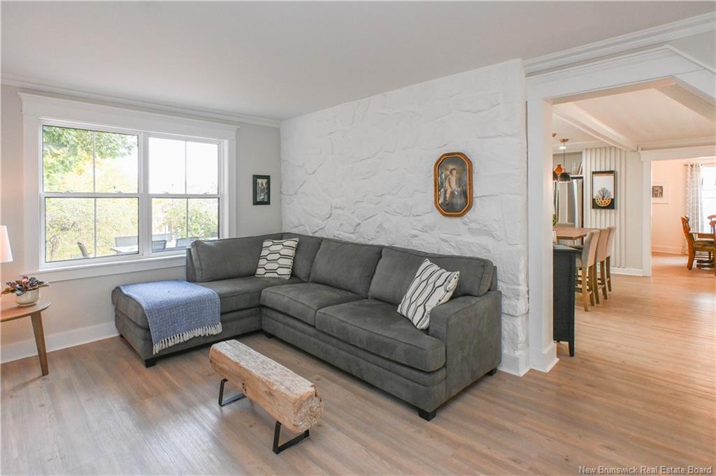 309 Saint-Pierre O Blvd, Caraquet, NB