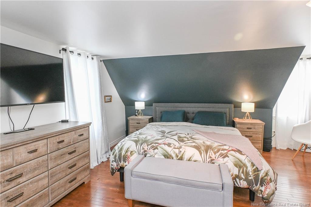 309 Saint-Pierre O Blvd, Caraquet, NB