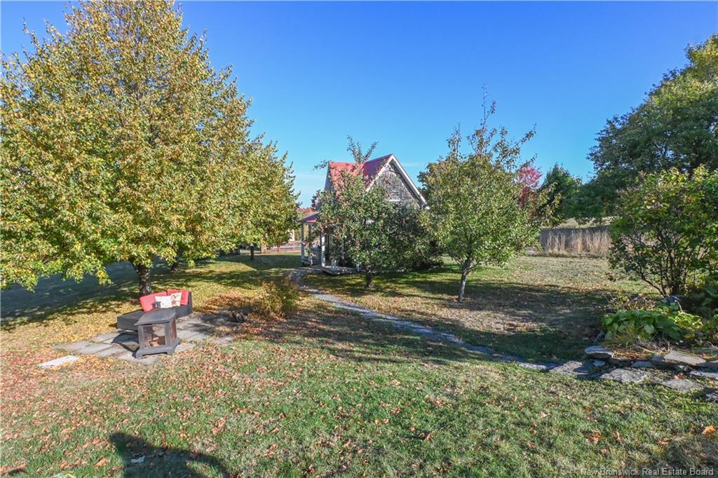 309 Saint-Pierre O Blvd, Caraquet, NB