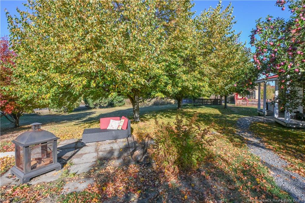 309 Saint-Pierre O Blvd, Caraquet, NB