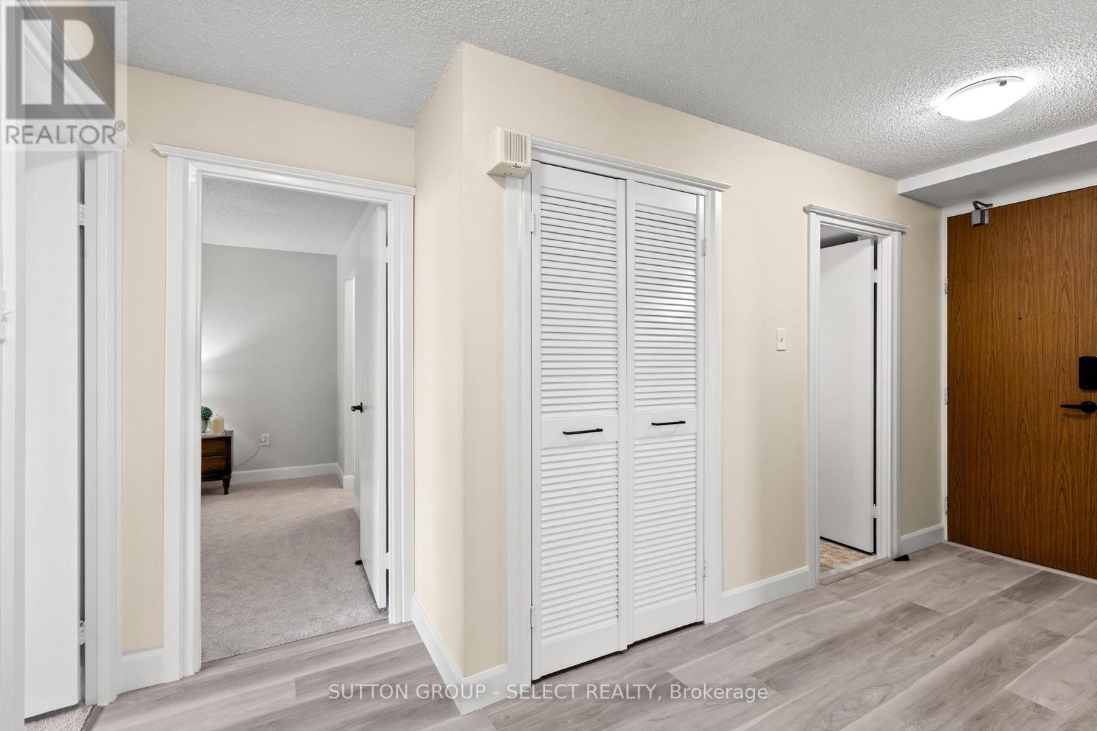 S01702 - 380 King Street, London East (East K), ON - Indoor Photo Showing Other Room