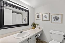 4 piece bath with extra large vanity off foyer -
