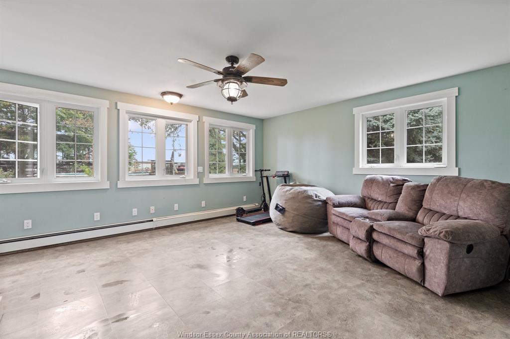 6653 St Phillippes Line, Grande Pointe, ON