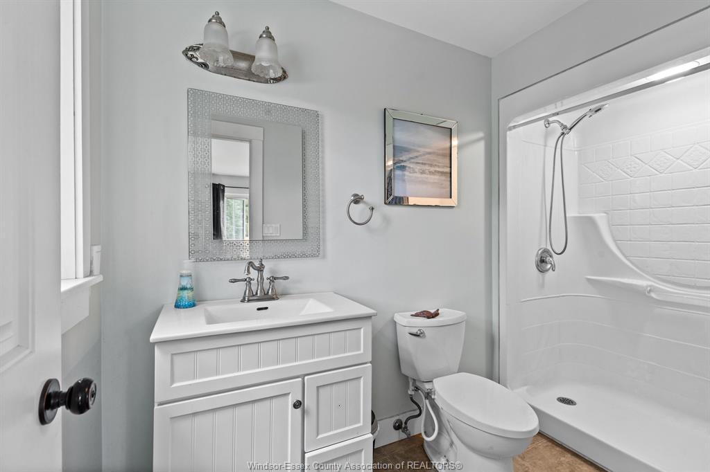 6653 St Phillippes Line, Grande Pointe, ON