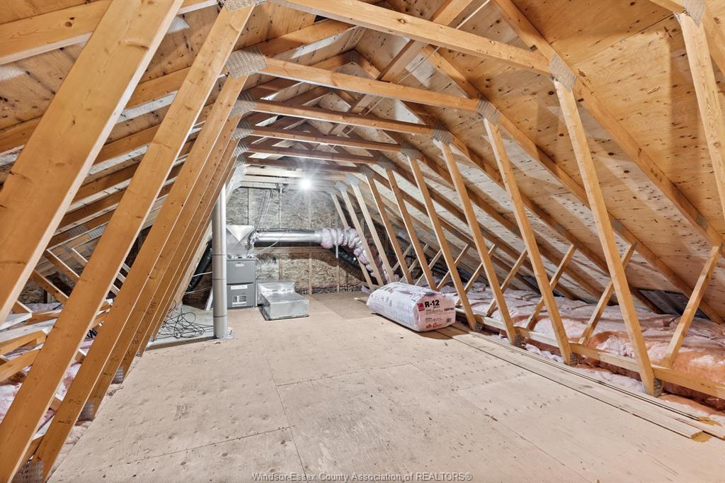 6653 St Phillippes Line, Grande Pointe, ON