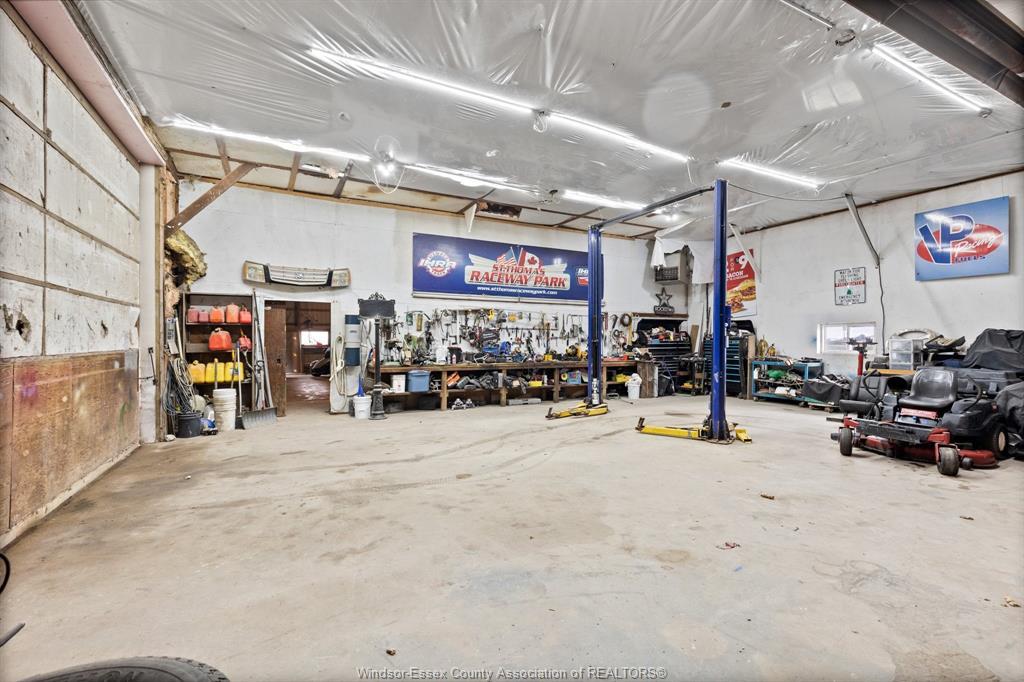 6653 St Phillippes Line, Grande Pointe, ON