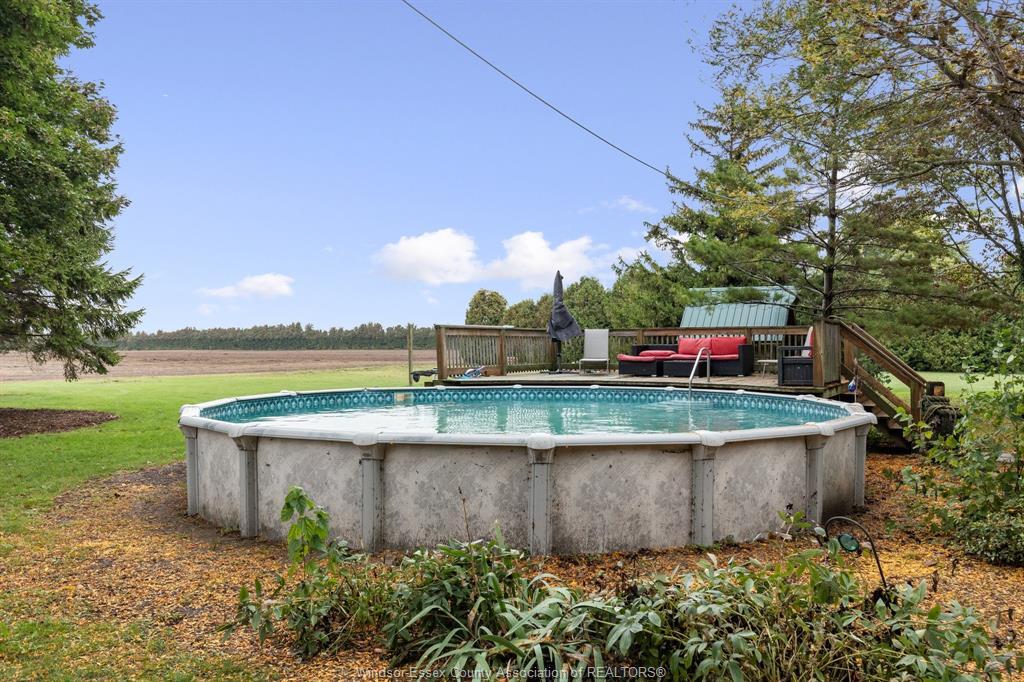 6653 St Phillippes Line, Grande Pointe, ON