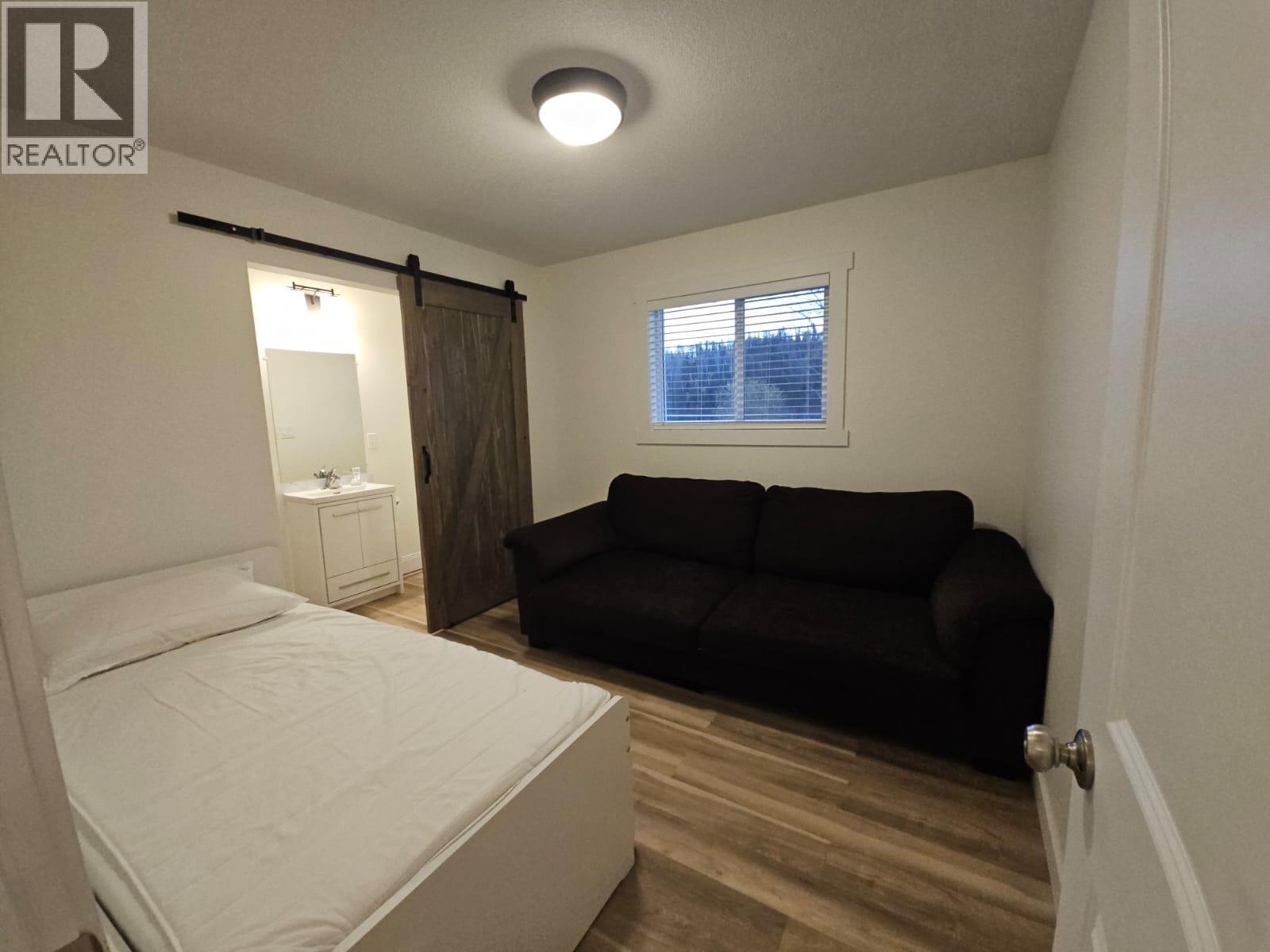 2601 Calliou Road, Chetwynd, BC - Indoor