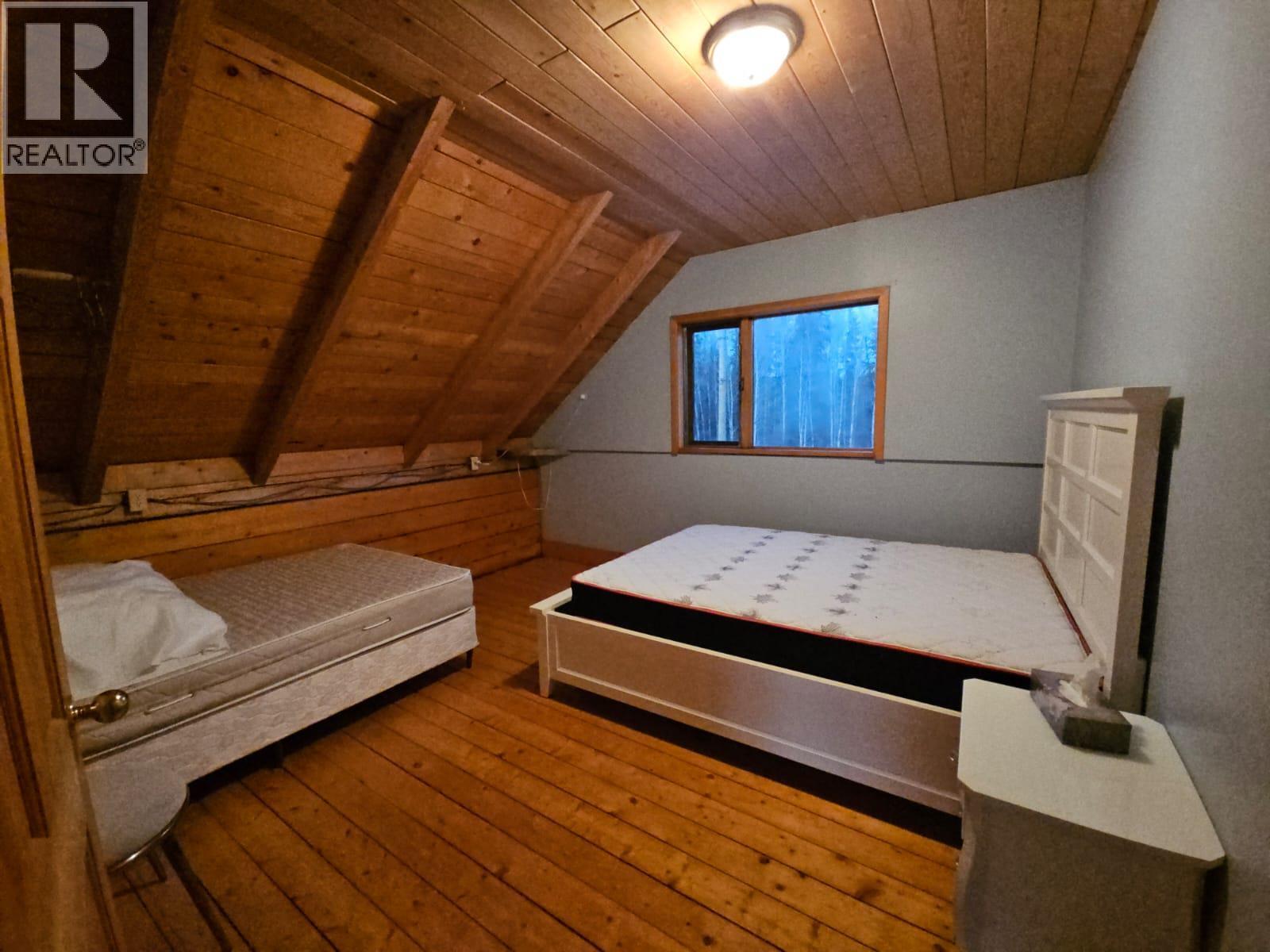 2601 Calliou Road, Chetwynd, BC - Indoor