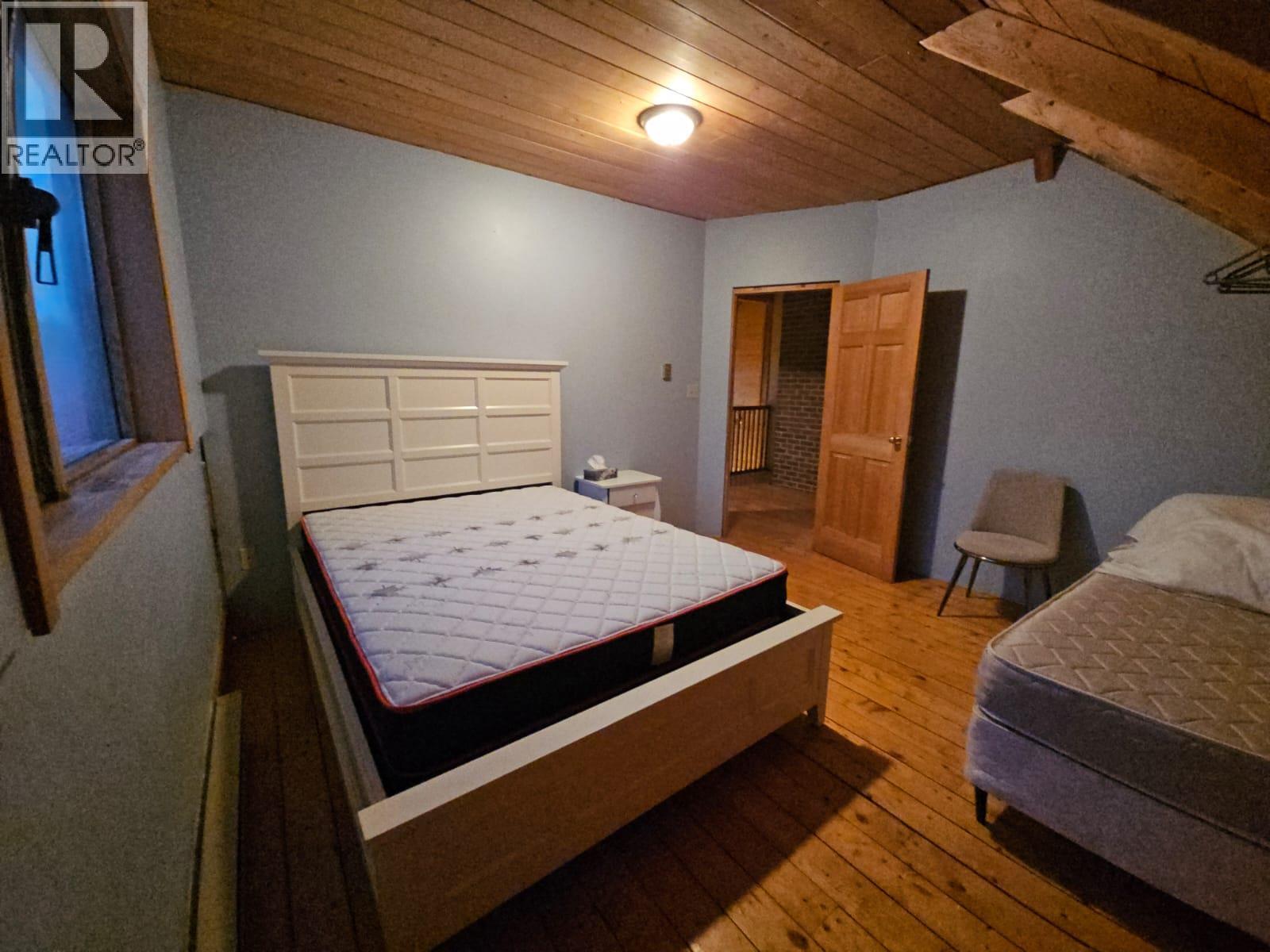 2601 Calliou Road, Chetwynd, BC - Indoor Photo Showing Bedroom