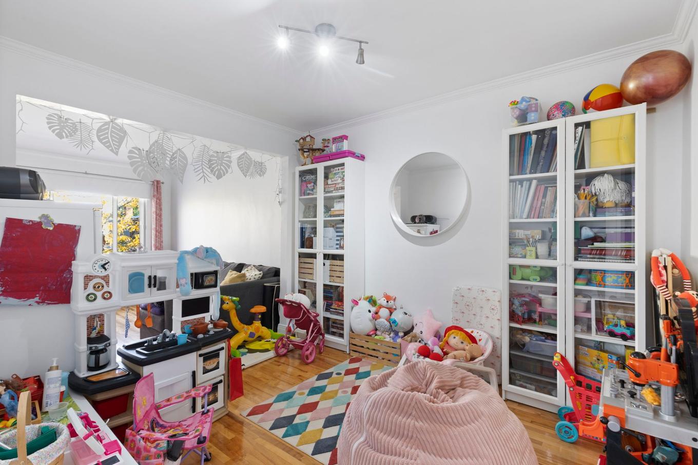 Playroom - 2194 - 2196 Rue Cardinal, Montréal (Le Sud-Ouest), QC - Indoor
