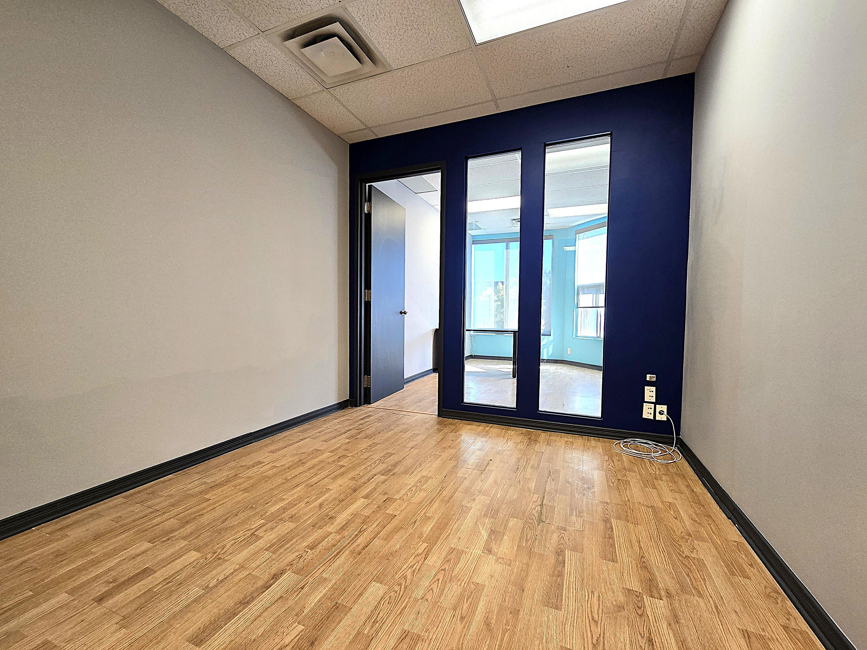 495-515 Boulevard Concorde Ouest, Laval, QC