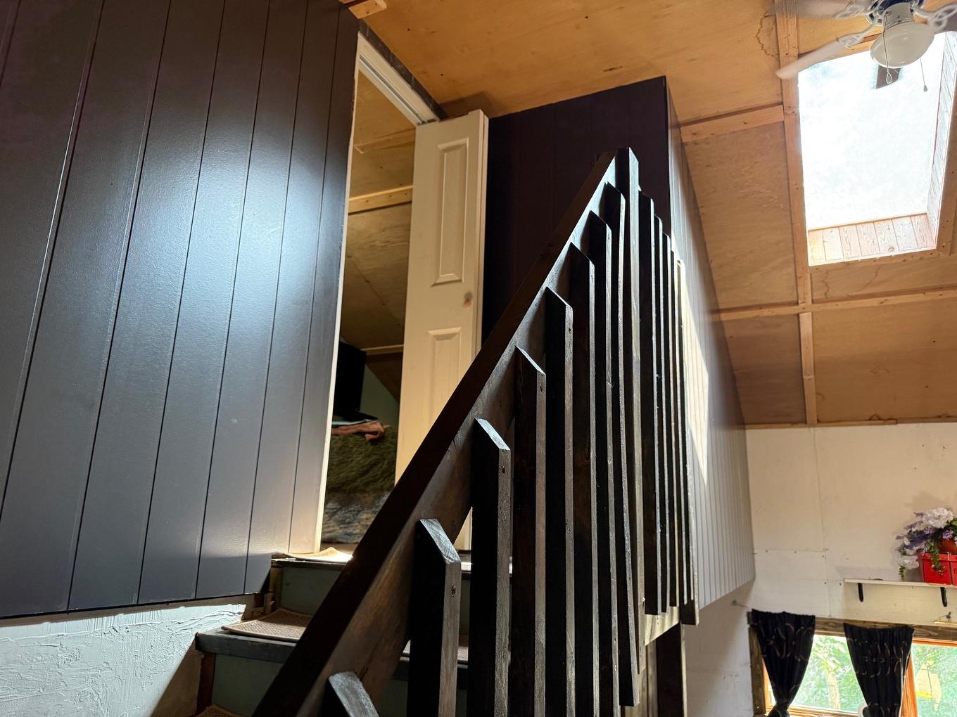 Staircase - 669 Rue Du Parc O., Rémigny, QC - Indoor Photo Showing Other Room