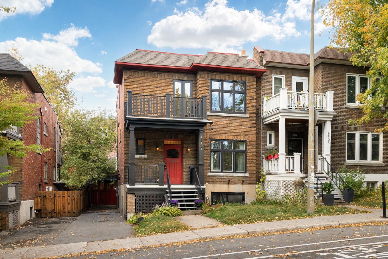 Façade - 5507 Ch. De La Côte-St-Antoine, Montréal (Côte-Des-Neiges/Notre-Dame-De-Grâce), QC - Outdoor With Deck Patio Veranda With Facade