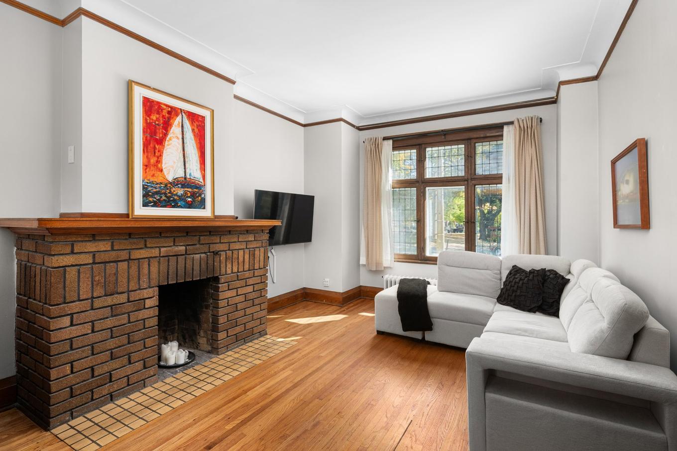 Salon - 5507 Ch. De La Côte-St-Antoine, Montréal (Côte-Des-Neiges/Notre-Dame-De-Grâce), QC - Indoor Photo Showing Living Room With Fireplace