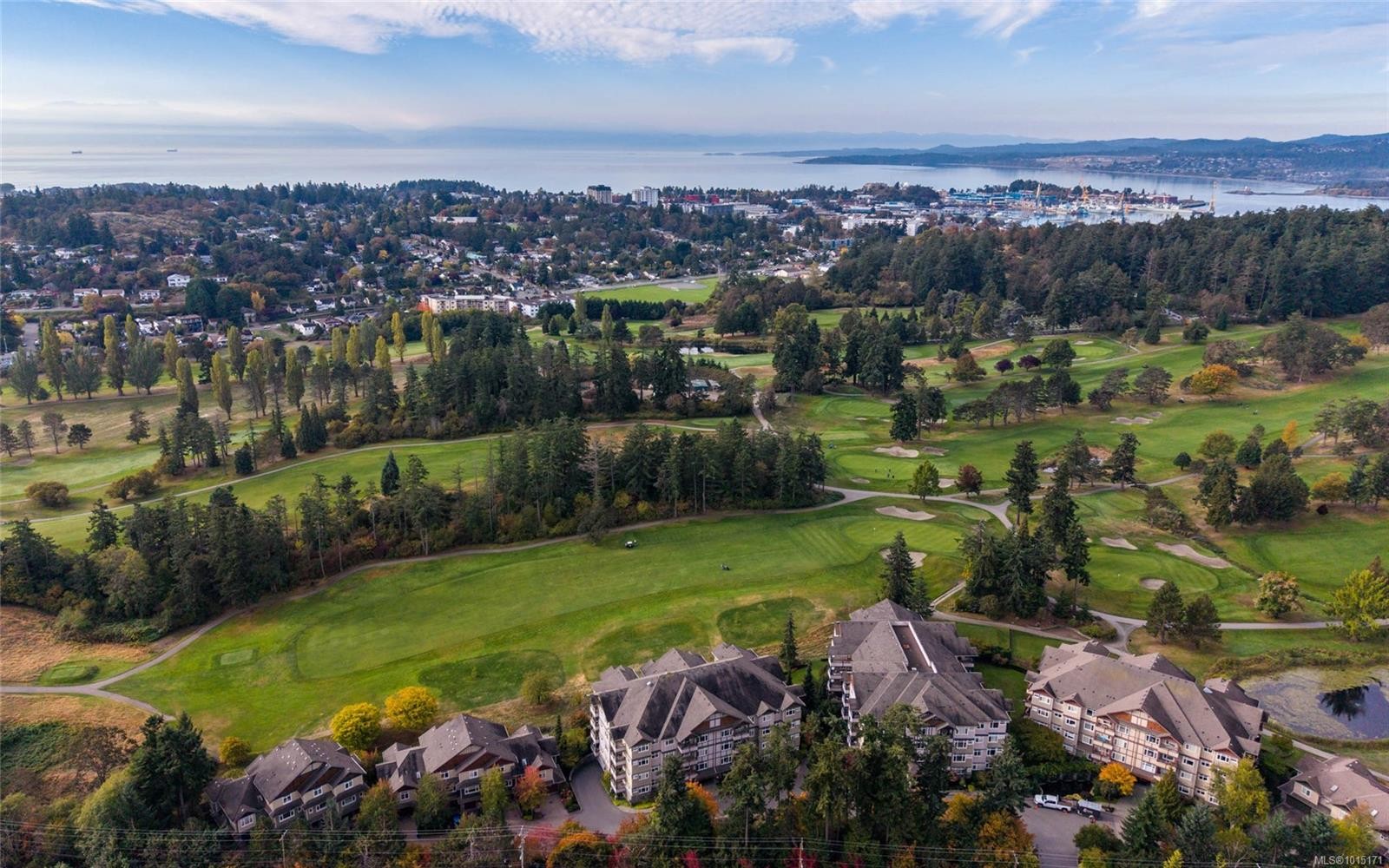 403C-1115 Craigflower Rd, Esquimalt, BC - Outdoor With View