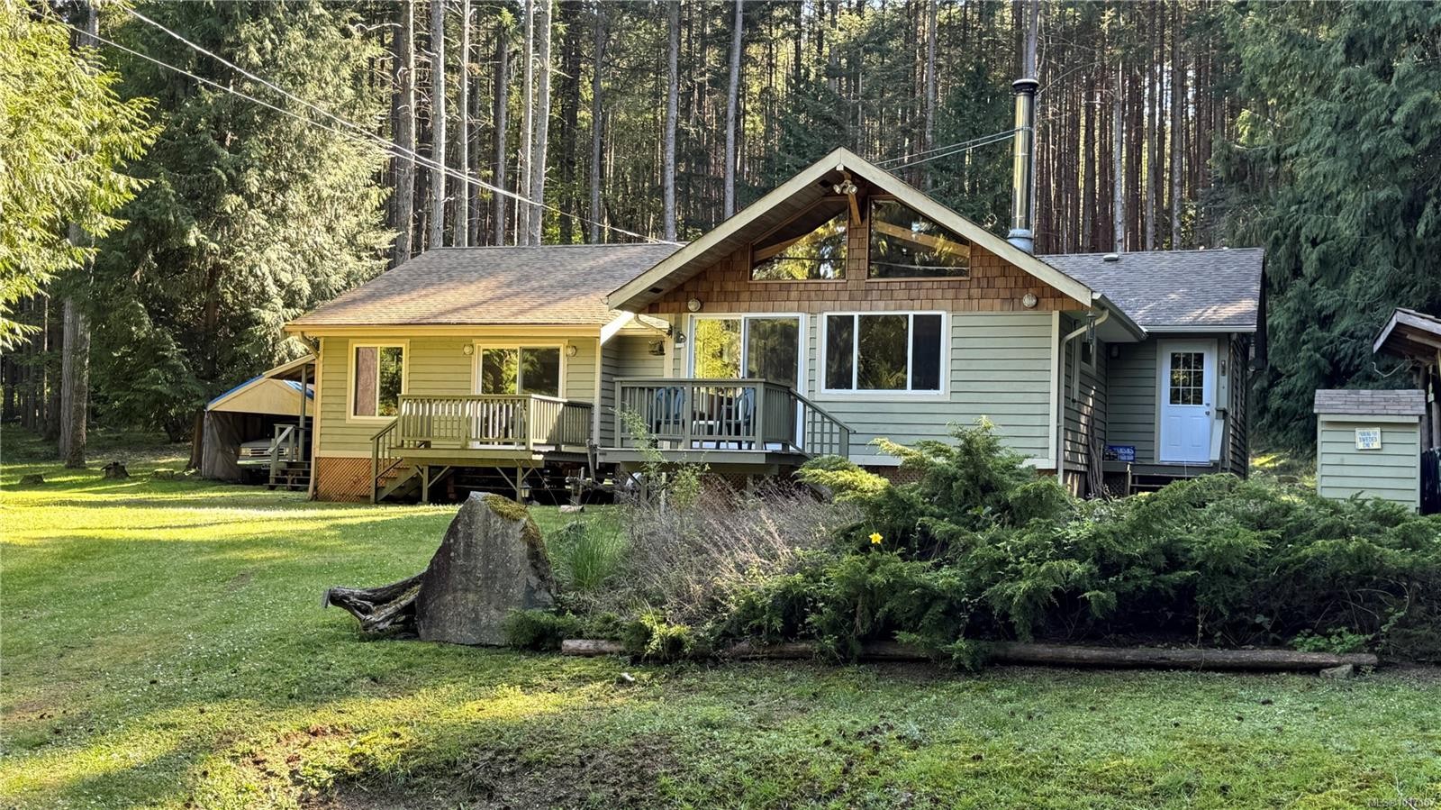 667 Weathers Way, Mudge Island, BC