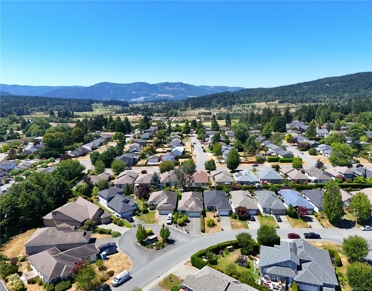 7952 Polo Park Cres, Central Saanich, BC