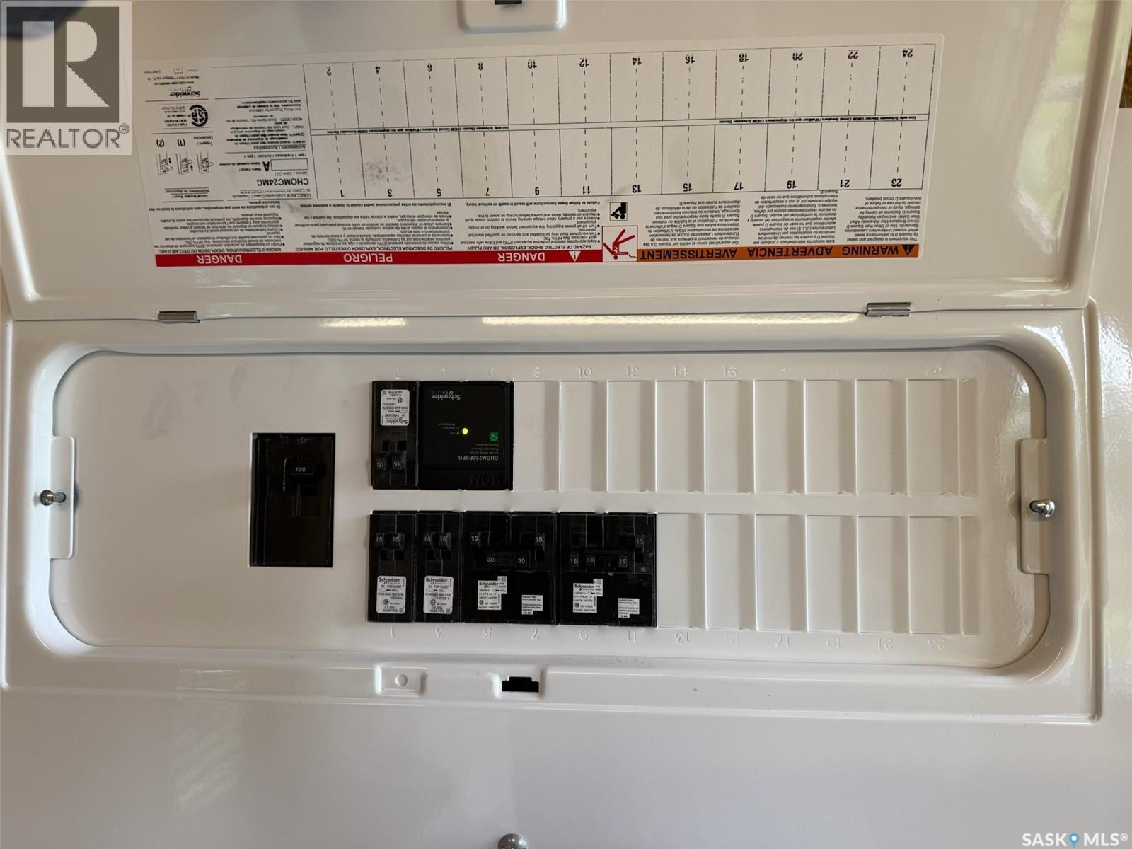 Cabin On Island Near Mooney Beach, Lac La Ronge Provincial Park, SK - Indoor Photo Showing Other Room