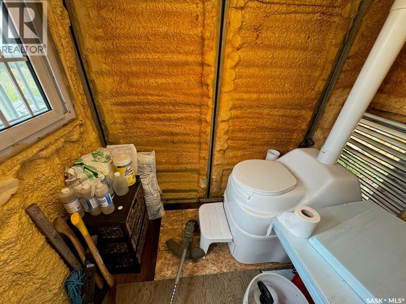 Cabin On Island Near Mooney Beach, Lac La Ronge Provincial Park, SK - Indoor