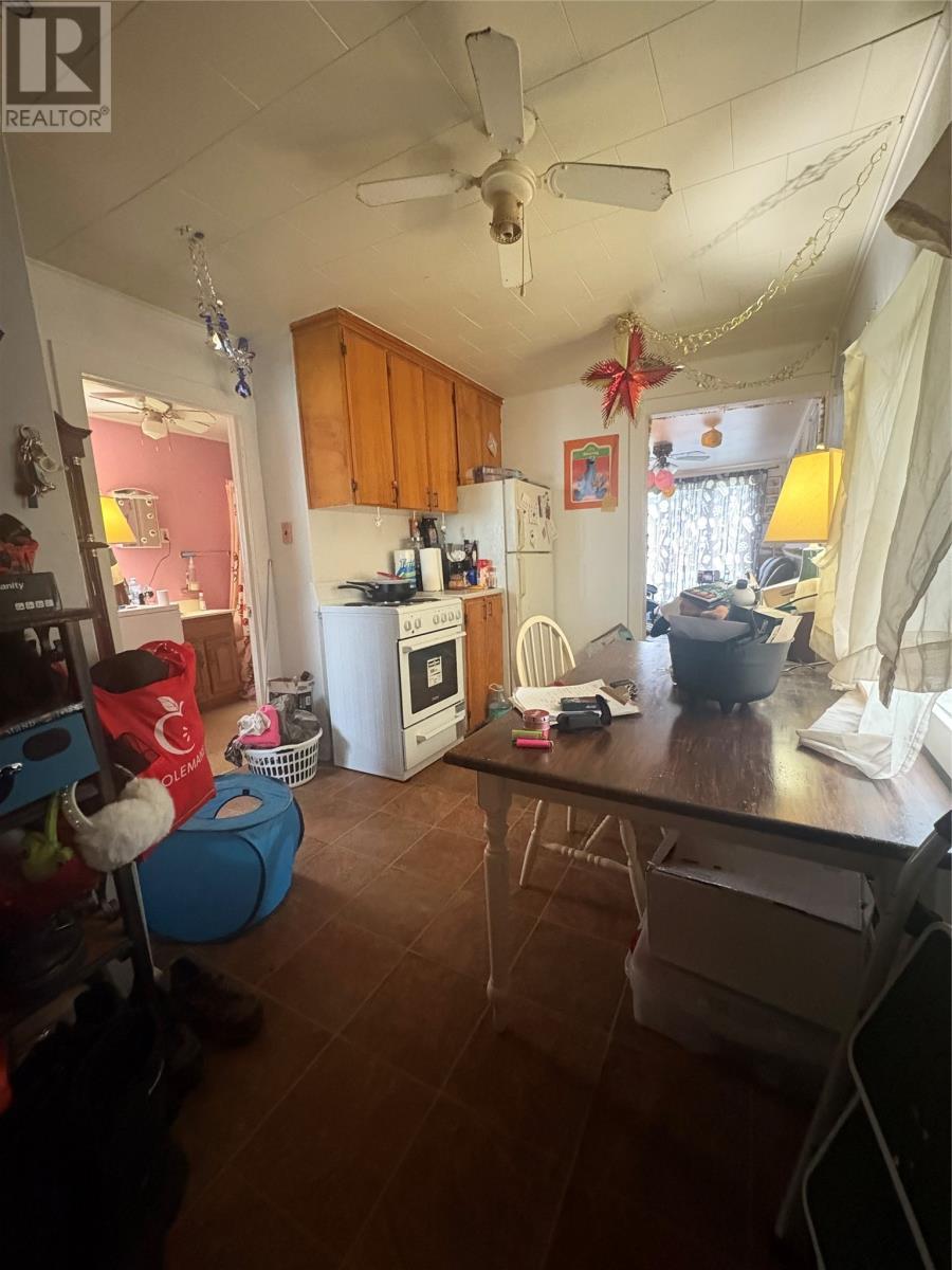 42 Poplar Road, Corner Brook, NL - Indoor Photo Showing Kitchen