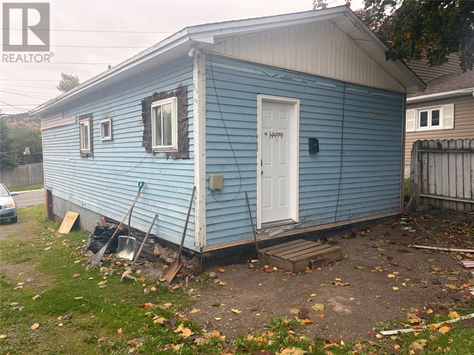 42 Poplar Road, Corner Brook, NL - Outdoor