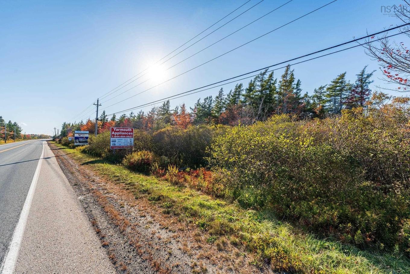 Fort Point Road, Ashmore, NS