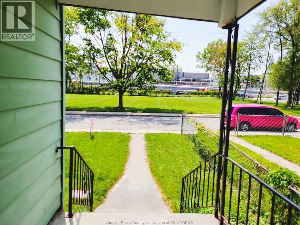 680 Caron Avenue Unit# 1, Windsor, ON - Outdoor