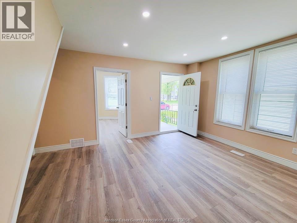 680 Caron Avenue Unit# 1, Windsor, ON - Indoor Photo Showing Other Room