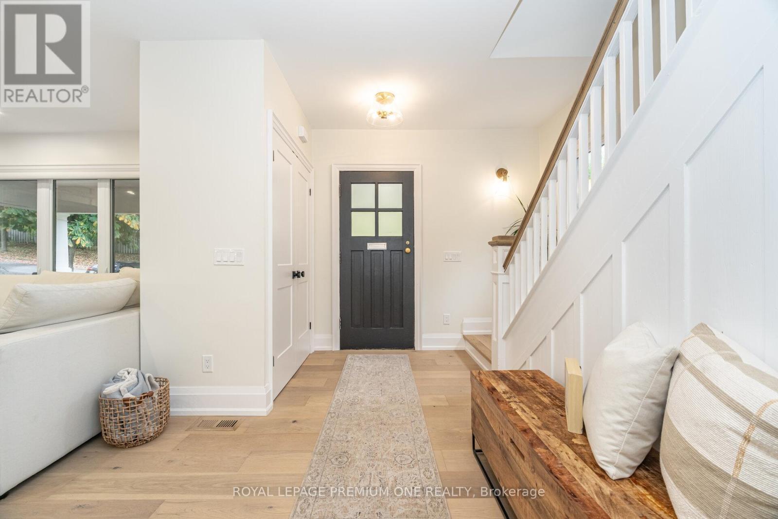 301 Court Street, Newmarket, ON - Indoor Photo Showing Other Room