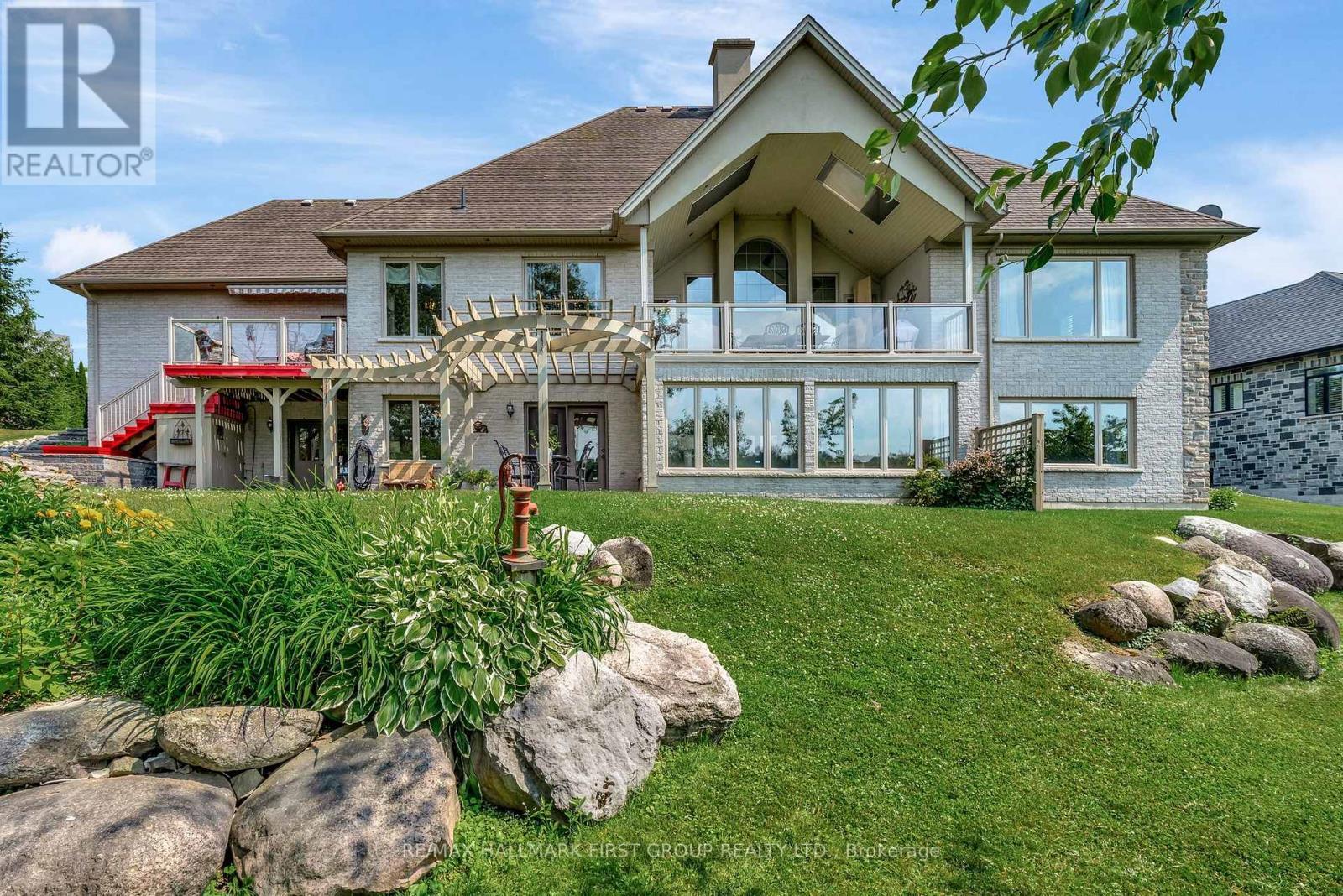 22 Rosslyn Drive, Brighton, ON - Outdoor With Deck Patio Veranda