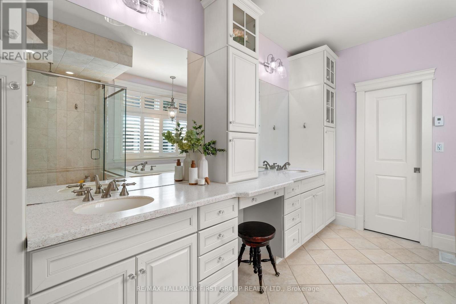 22 Rosslyn Drive, Brighton, ON - Indoor Photo Showing Bathroom