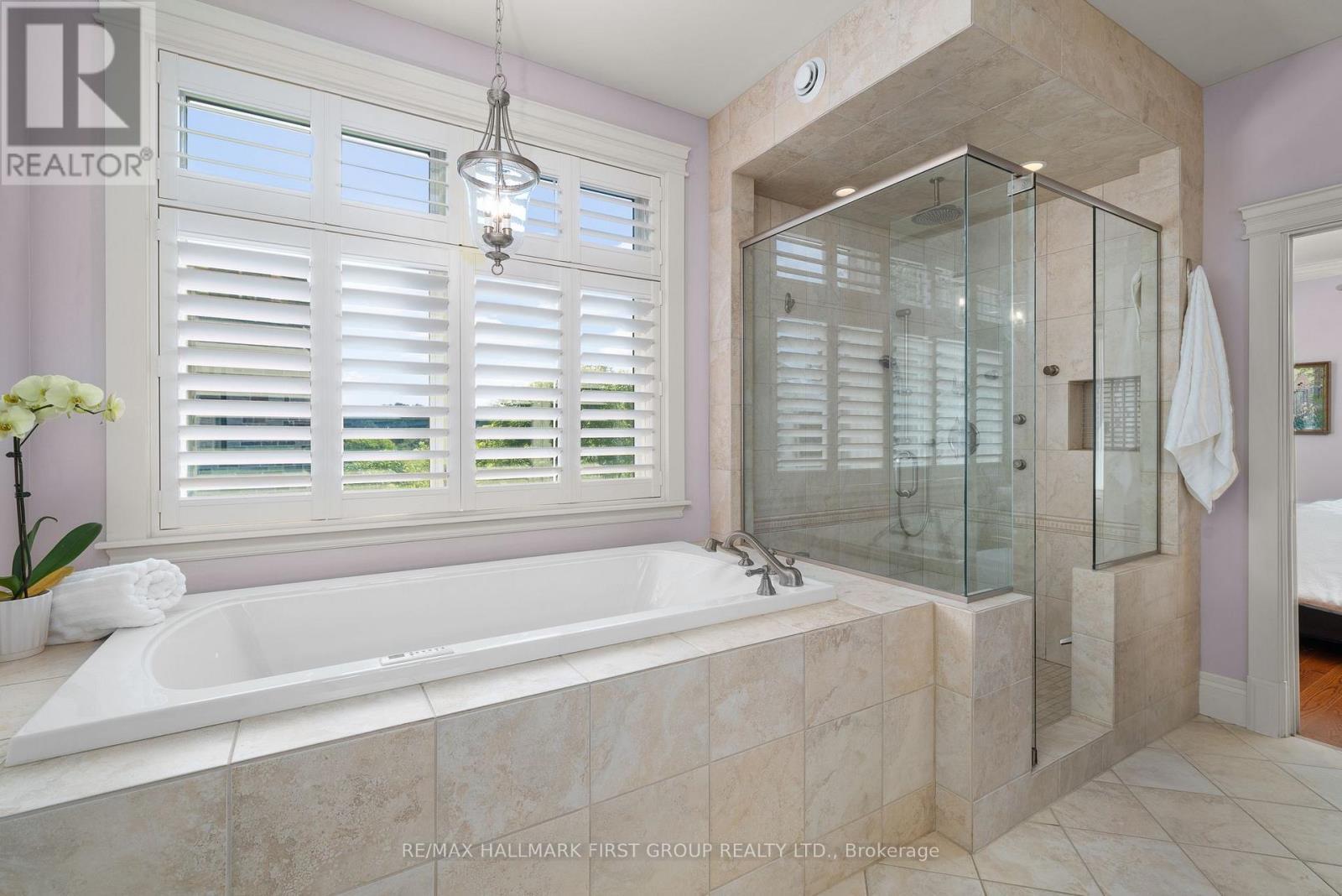 22 Rosslyn Drive, Brighton, ON - Indoor Photo Showing Bathroom