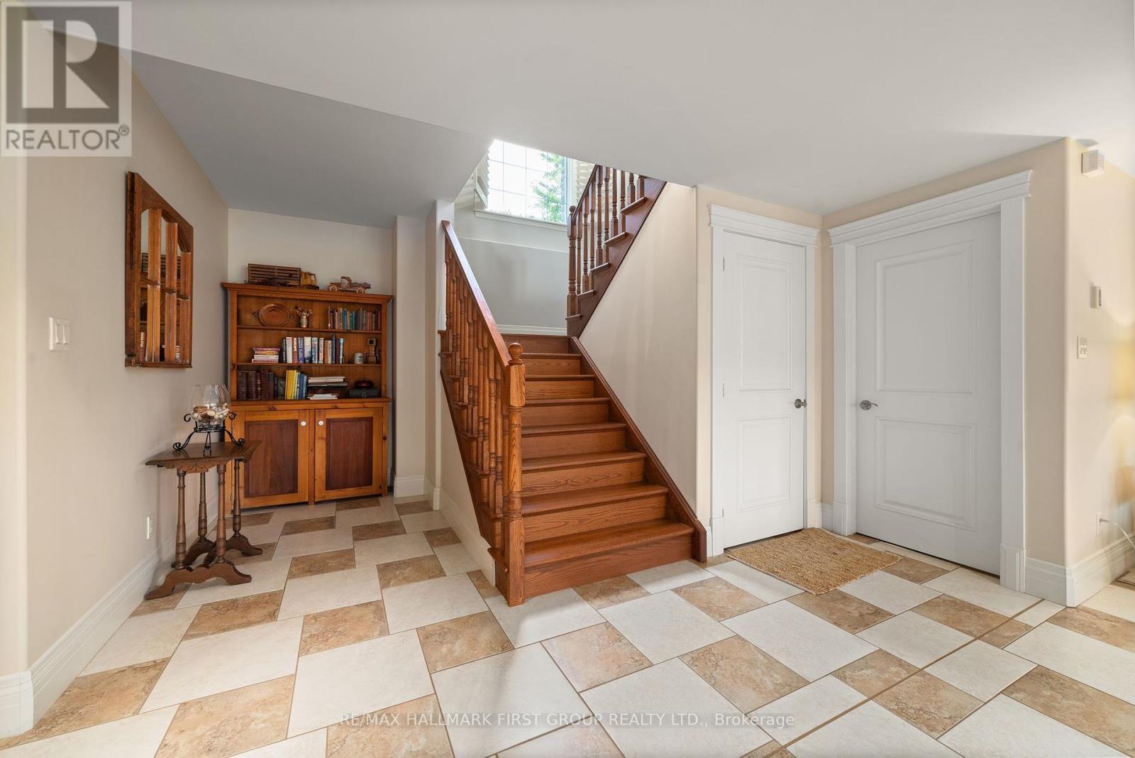 22 Rosslyn Drive, Brighton, ON - Indoor Photo Showing Other Room
