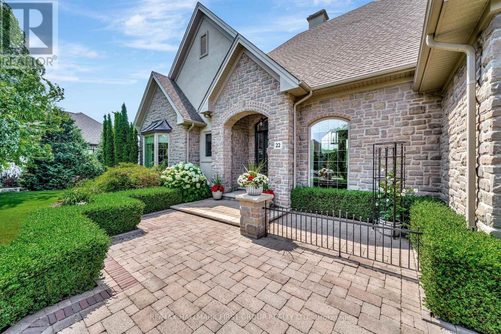 22 Rosslyn Drive, Brighton, ON - Outdoor