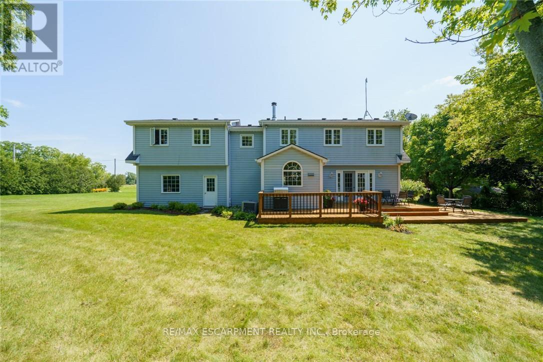 1042 River Road, Haldimand, ON - Outdoor With Deck Patio Veranda